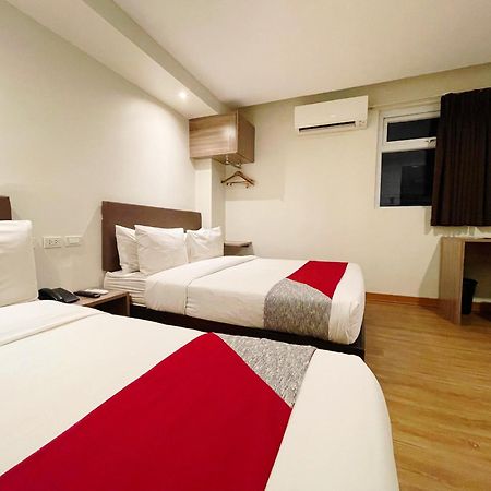 Airo Hotel Manila Exteriör bild