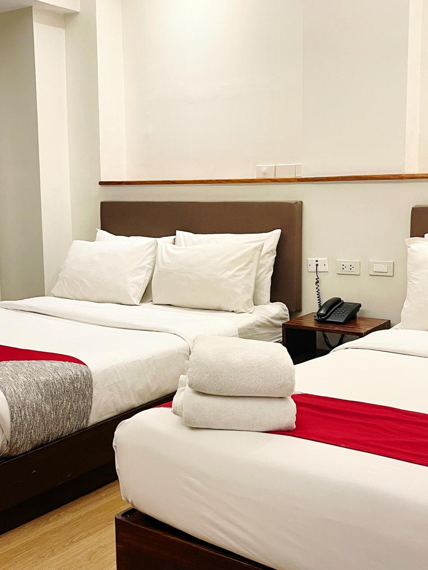 Airo Hotel Manila Exteriör bild
