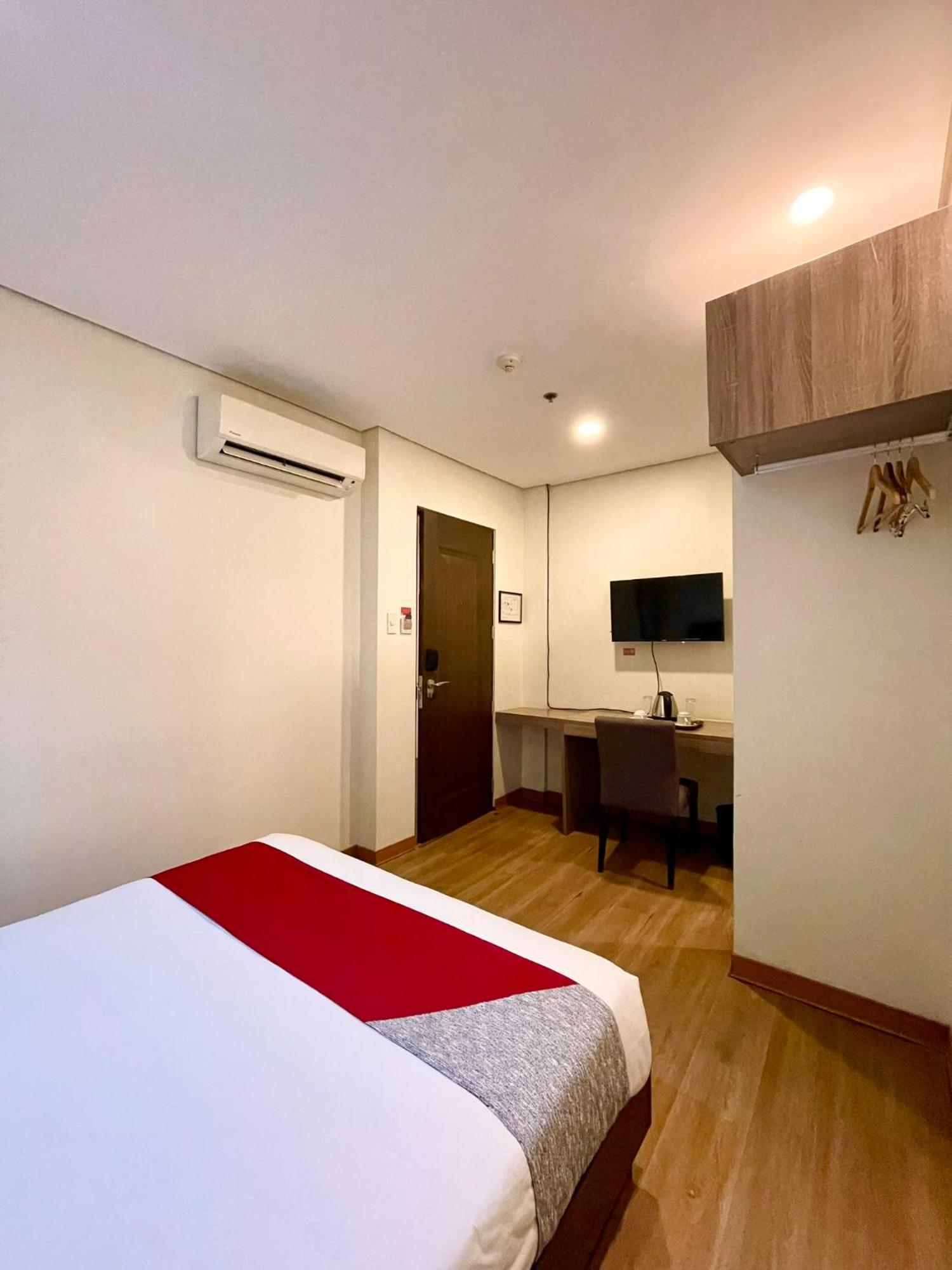 Airo Hotel Manila Exteriör bild